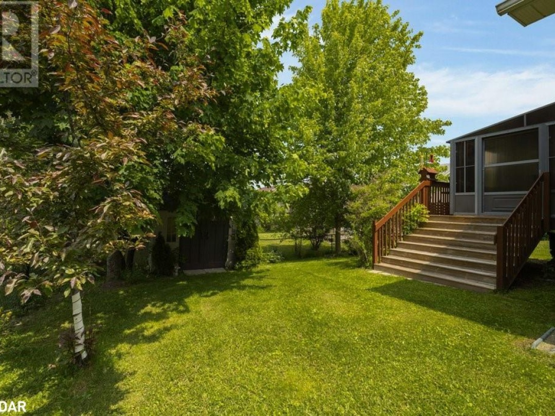 30 GEORGIAS Walk, 
