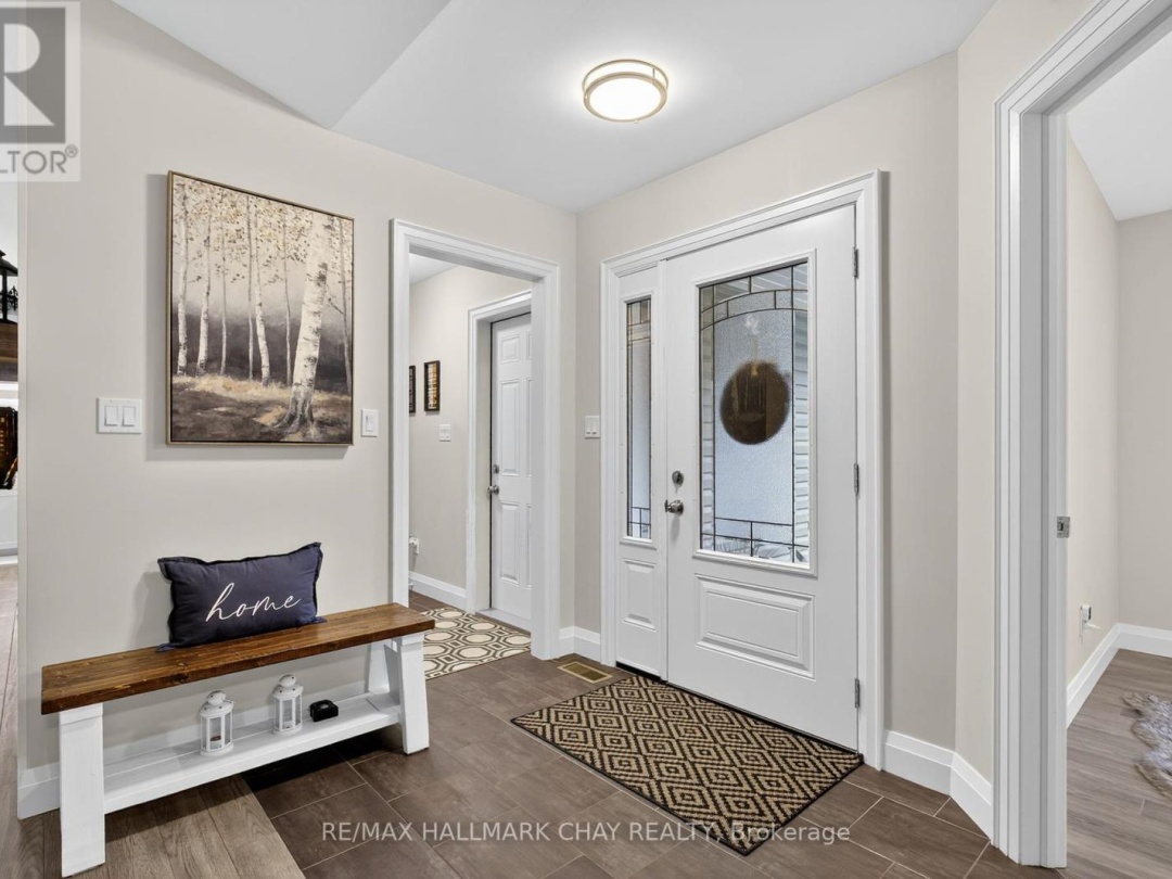202 VEL-DOR CRESCENT, 