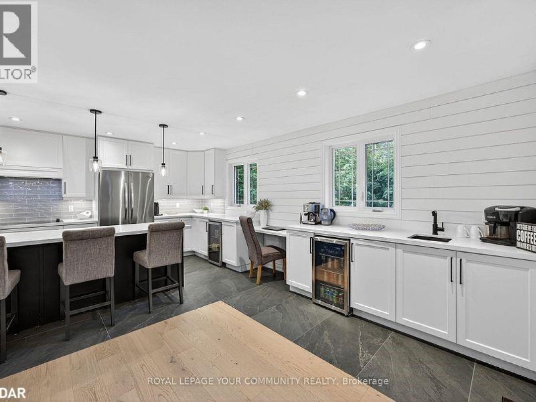 135 HURON WOODS DRIVE, 