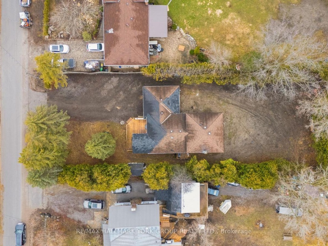 24115 Thorah Park Boulevard, Lake Simcoe