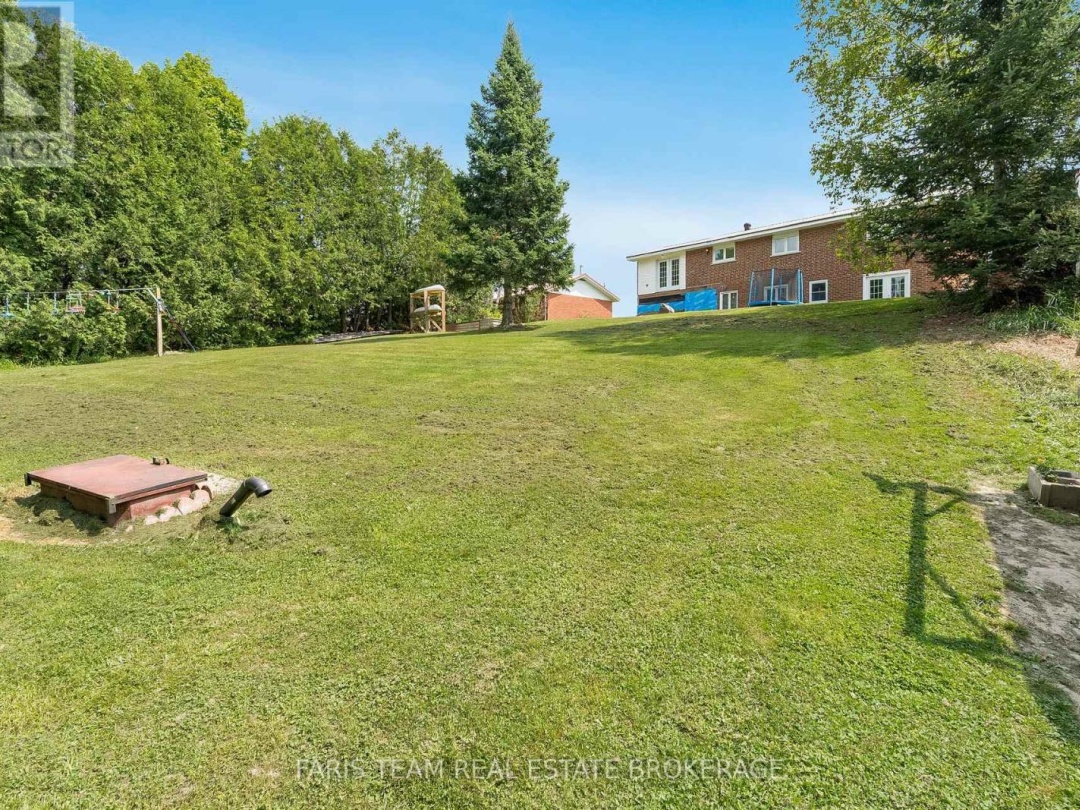 1105 FRASERBURG ROAD, 
