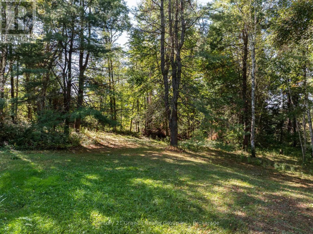 733 BOBCAYGEON ROAD, 
