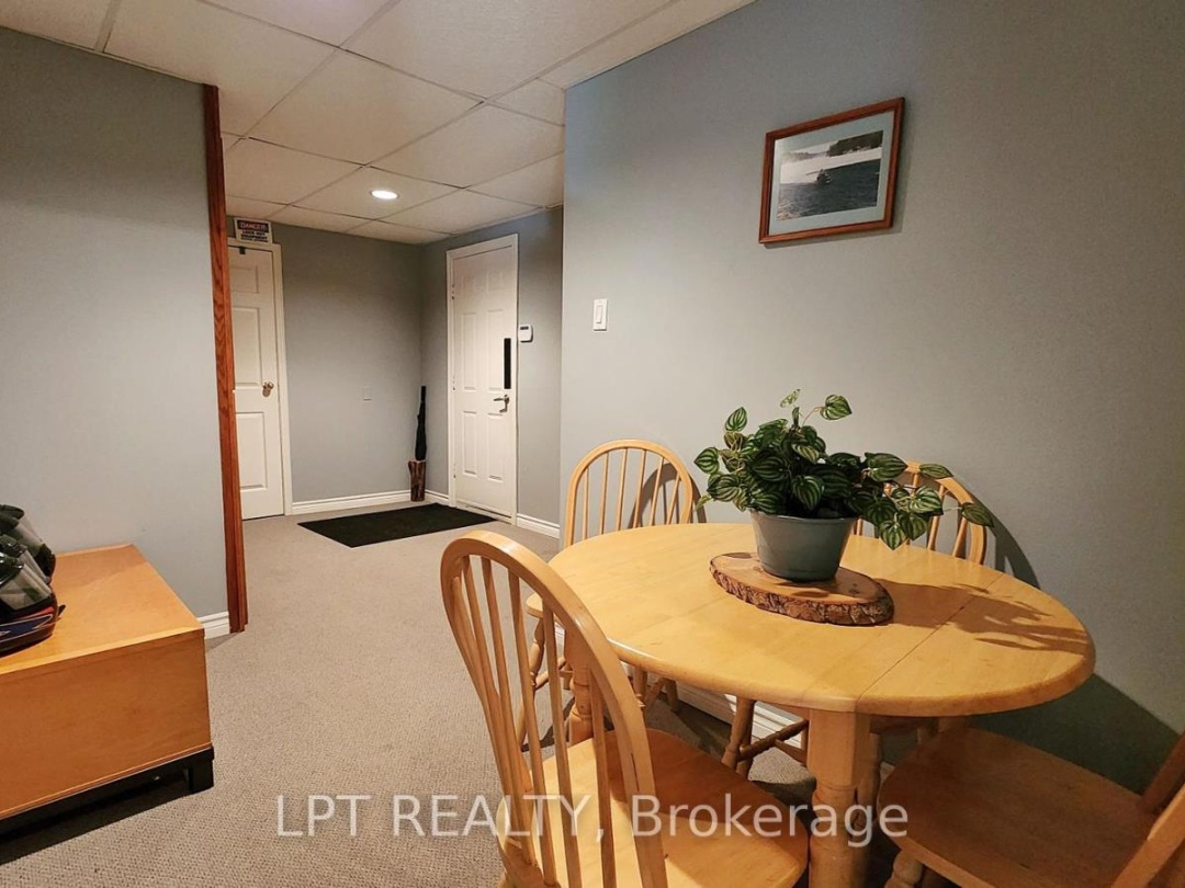 4372 CONNERS BAY LANE, 