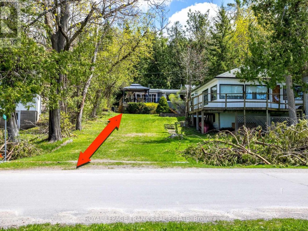 8 DAISY TRAIL, Sturgeon Lake