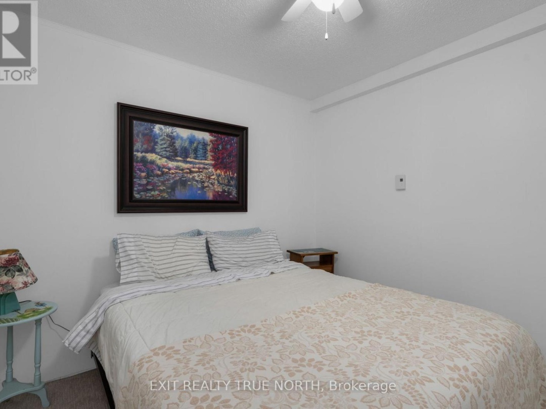 22 CARDINAL DRIVE, Talbot Lake