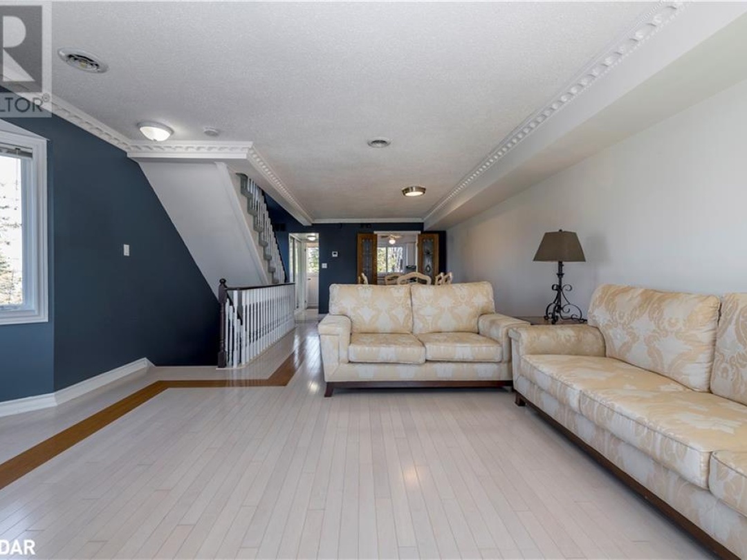 30 Laguna Parkway Unit# 16, Brechin