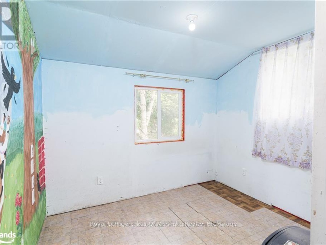 6 BUSH STREET, 