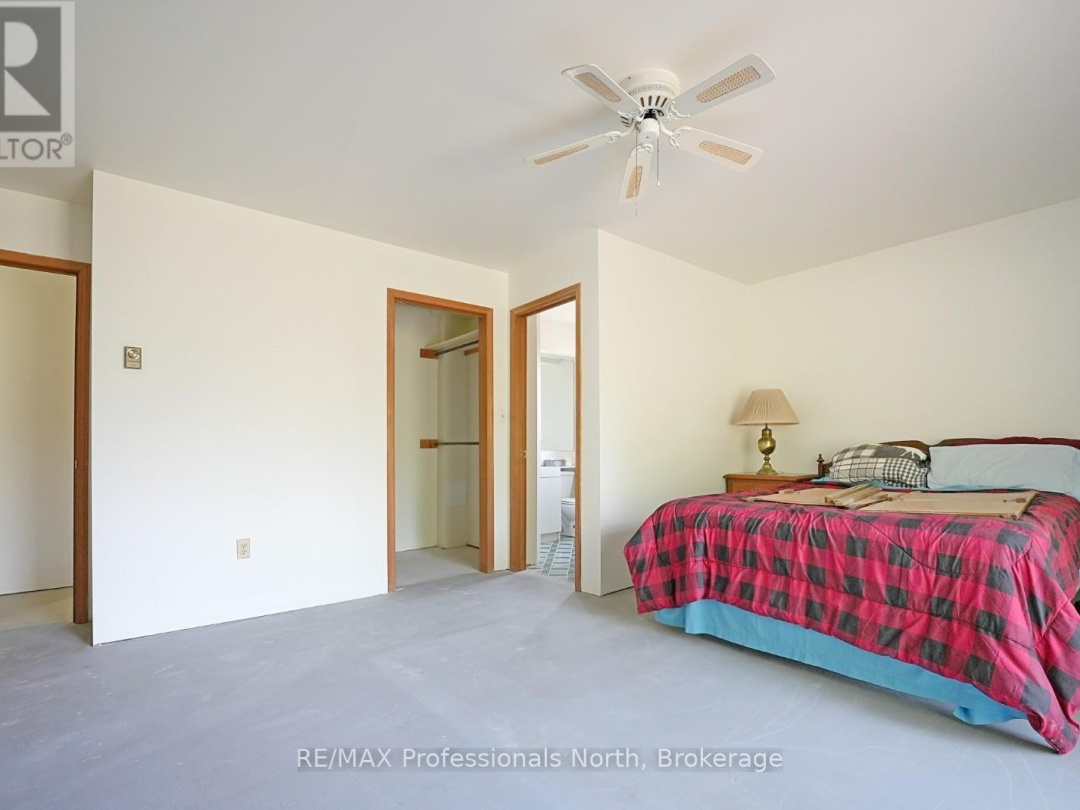 11601 Highway 118 Highway, Gull Lake