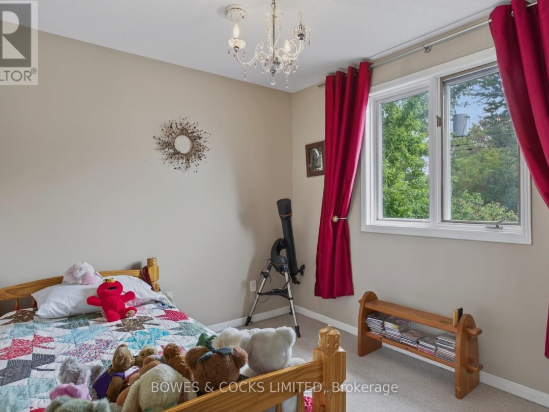 284 PORT HOOVER ROAD, 