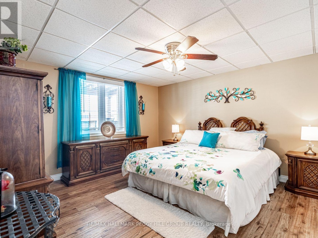 1372 DIVISION ROAD E, 