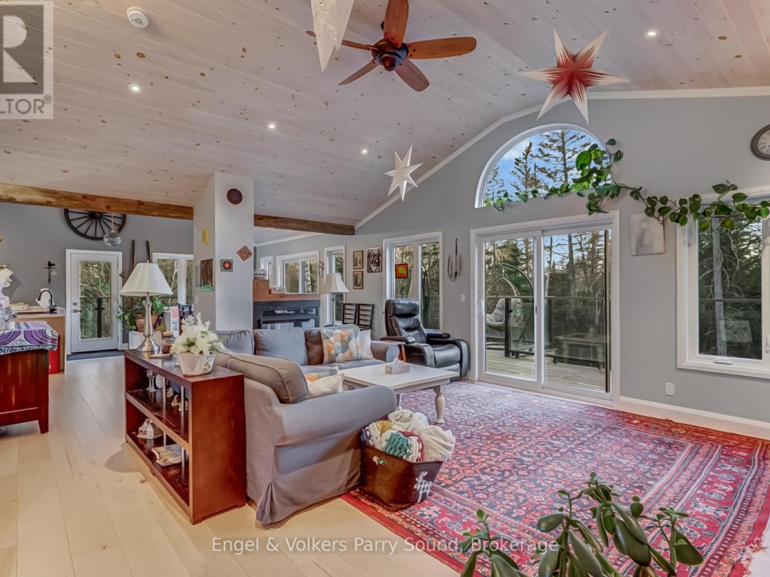 49 Cemetery Road, Seguin