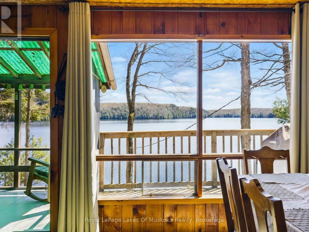 1002 Camp Lake Road, Camp Lake