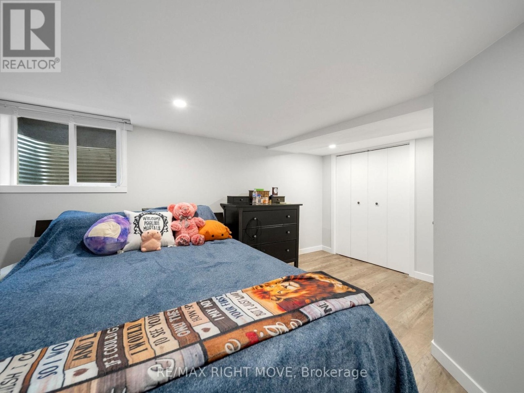 206 MARY STREET, Orillia