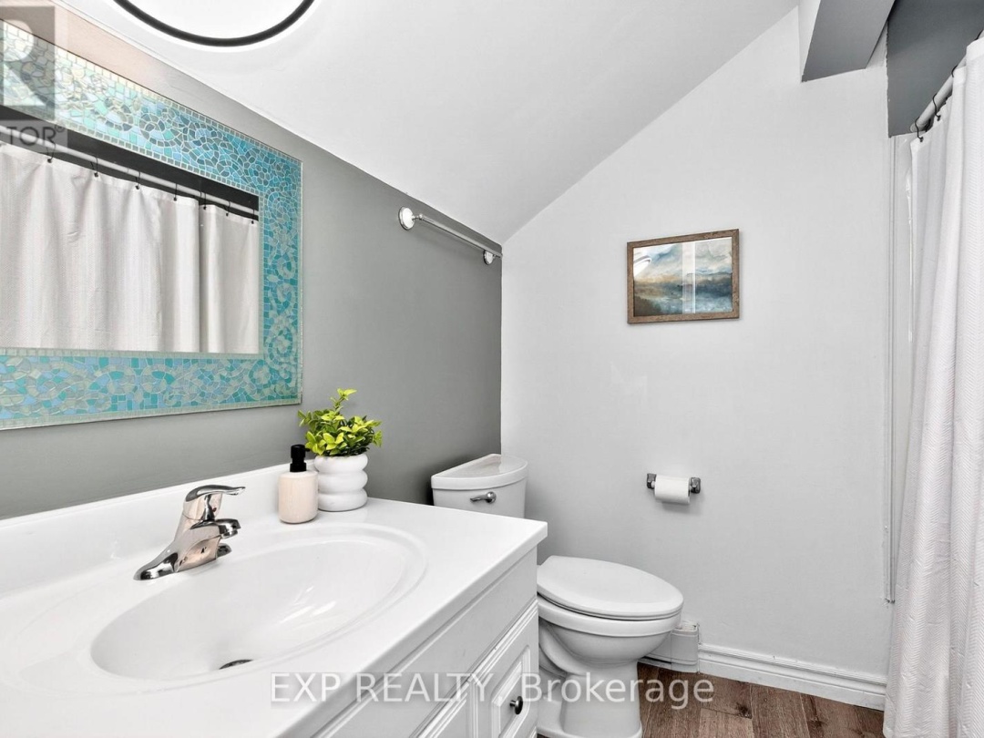14 - 81 LAGUNA PARKWAY, 