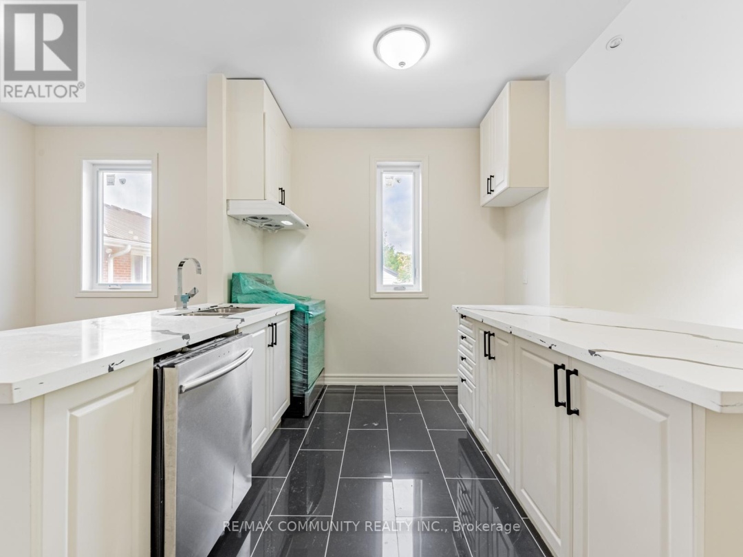 506 SIMCOE STREET, 