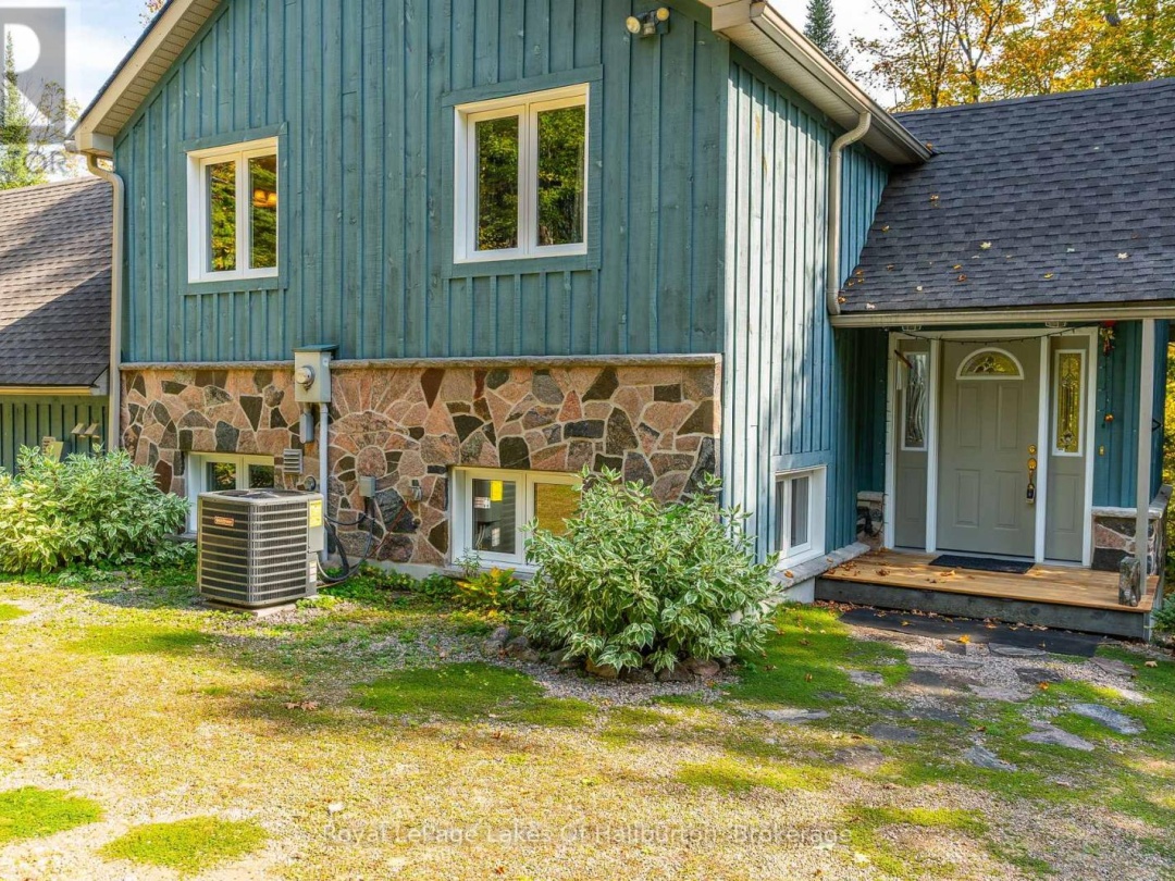48 RUSSELL DRIVE, White Lake