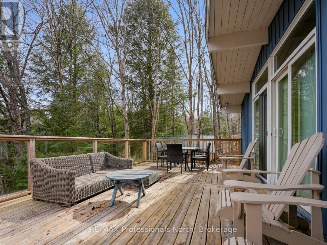 2787 Watts Road, Kennisis Lake