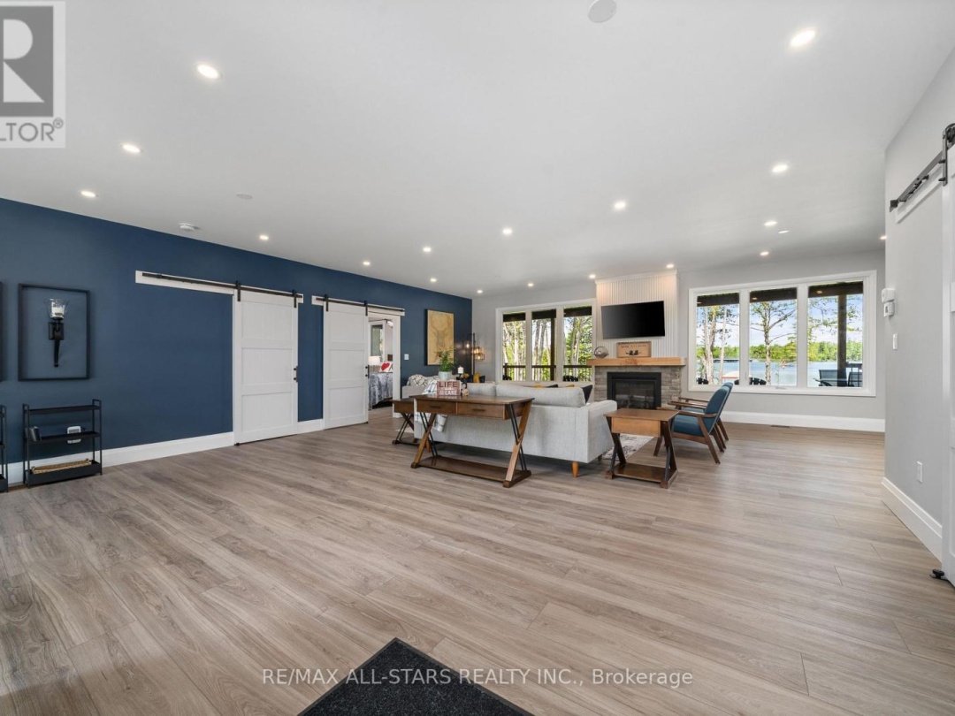 15 BERRY LANE, 
