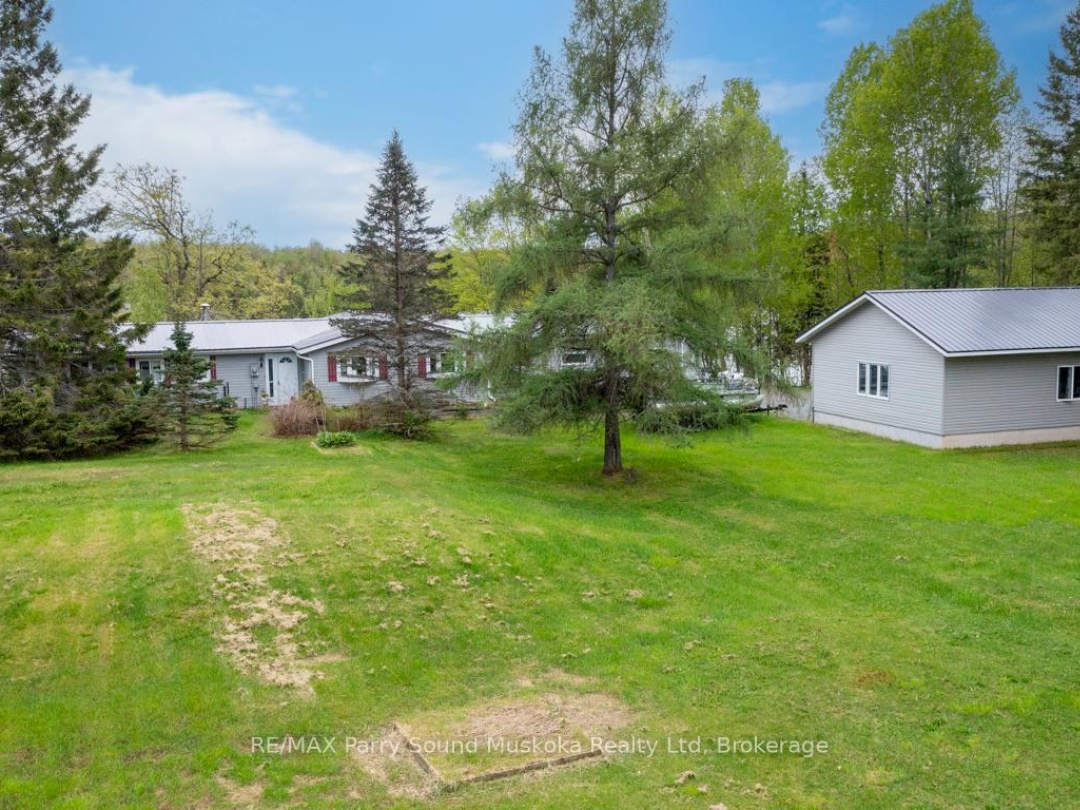 28 Lakeside Drive, Manitouwabing Lake