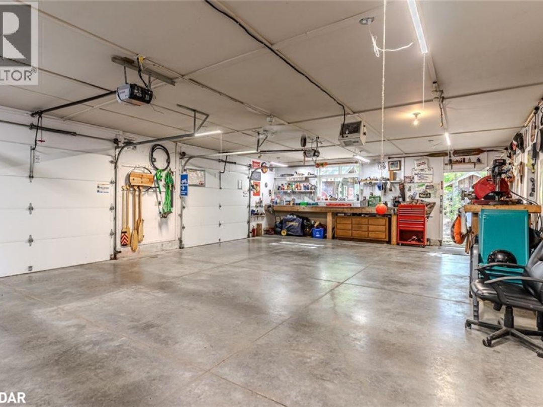 284 LAKE DALRYMPLE Road, 