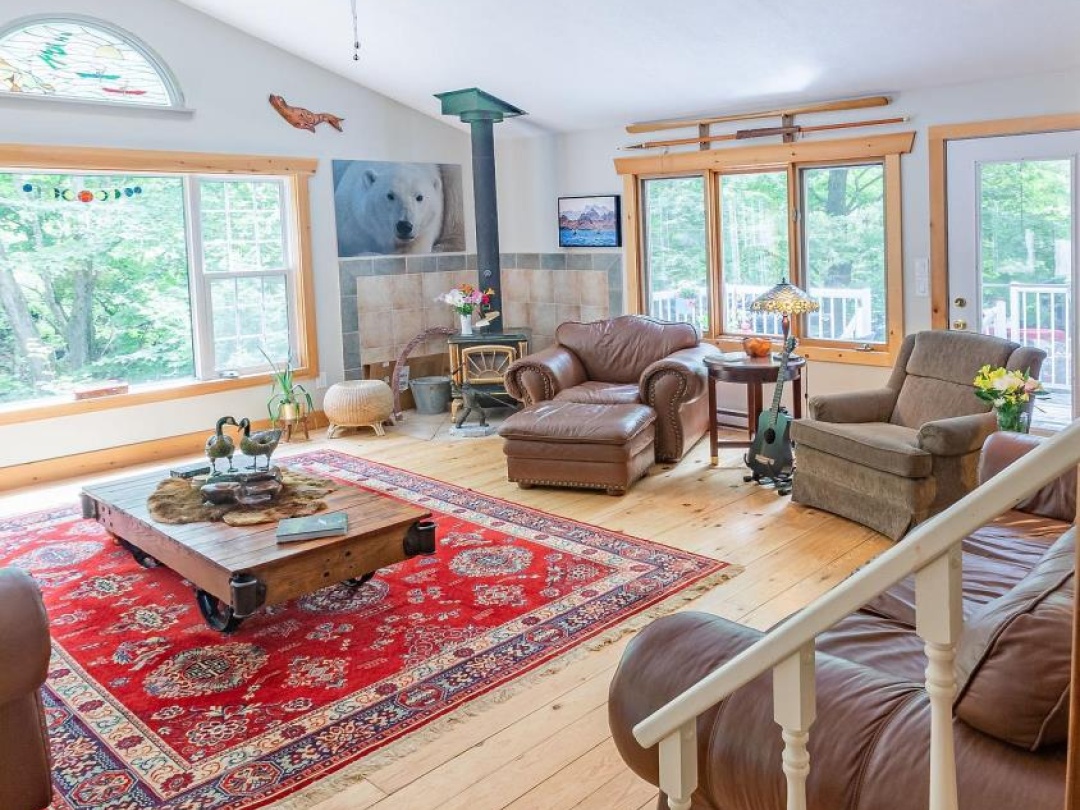 6 HARMONY LANE, 
