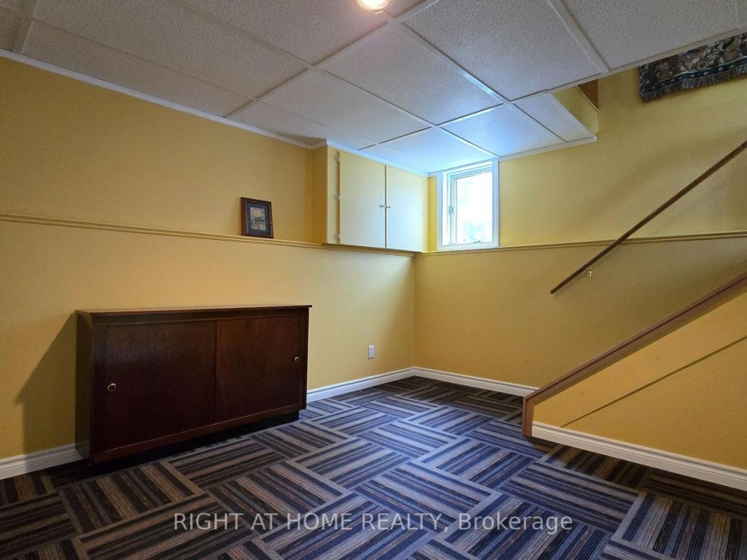 31 PORTAGE ROAD, 