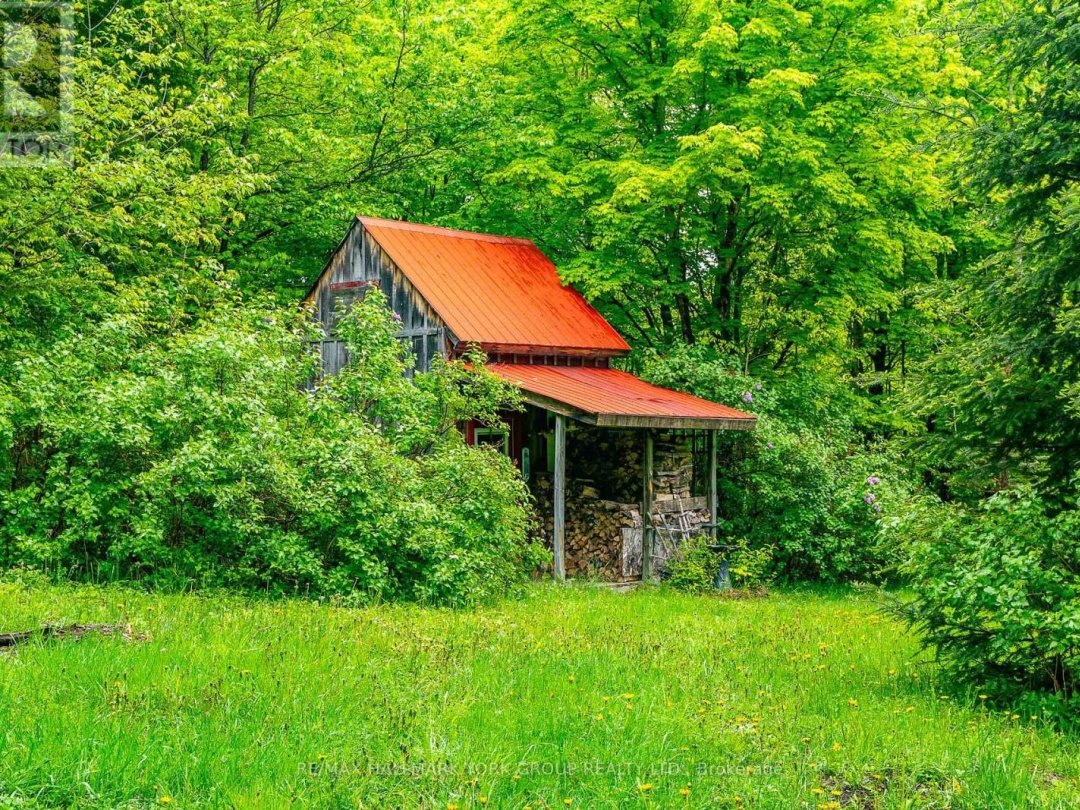 1664 Minnicock Lake Road, Minnicock Lake