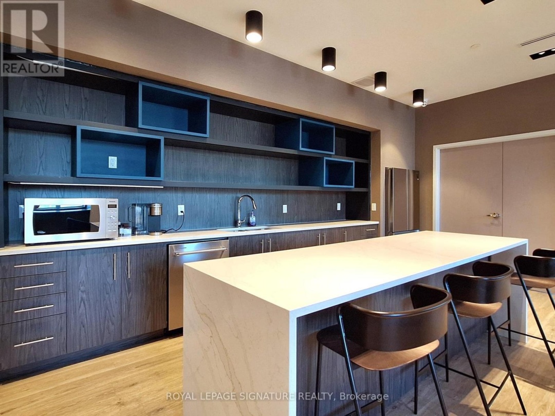 703 - 58 LAKESIDE TERRACE, 