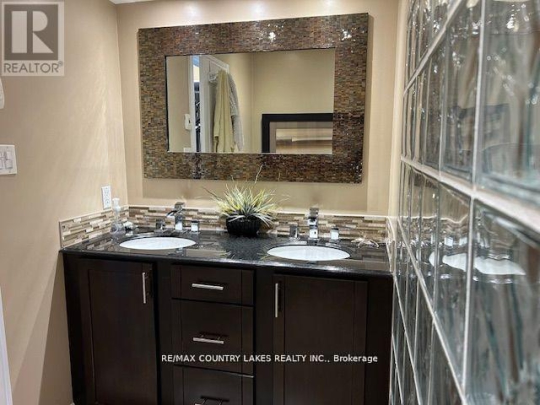 6 - 30 LAGUNA PARKWAY, 