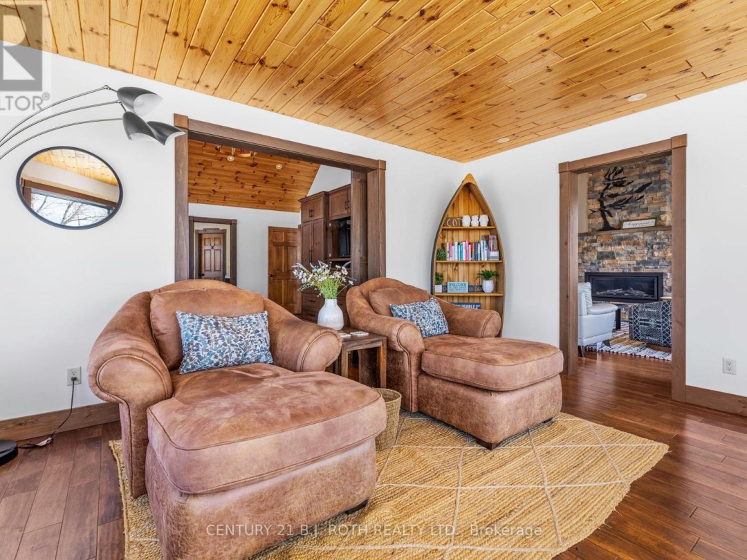 64 Mccords Road, Manitouwabing Lake