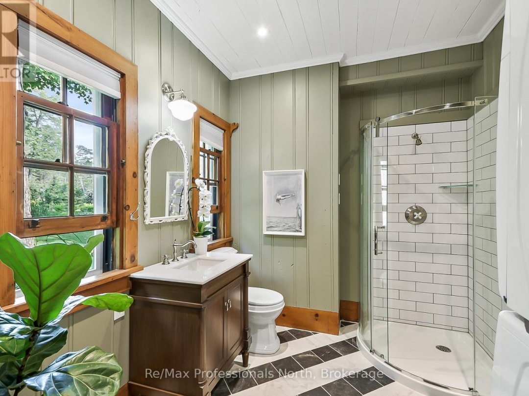 95 PEN LAKE POINT ROAD, 