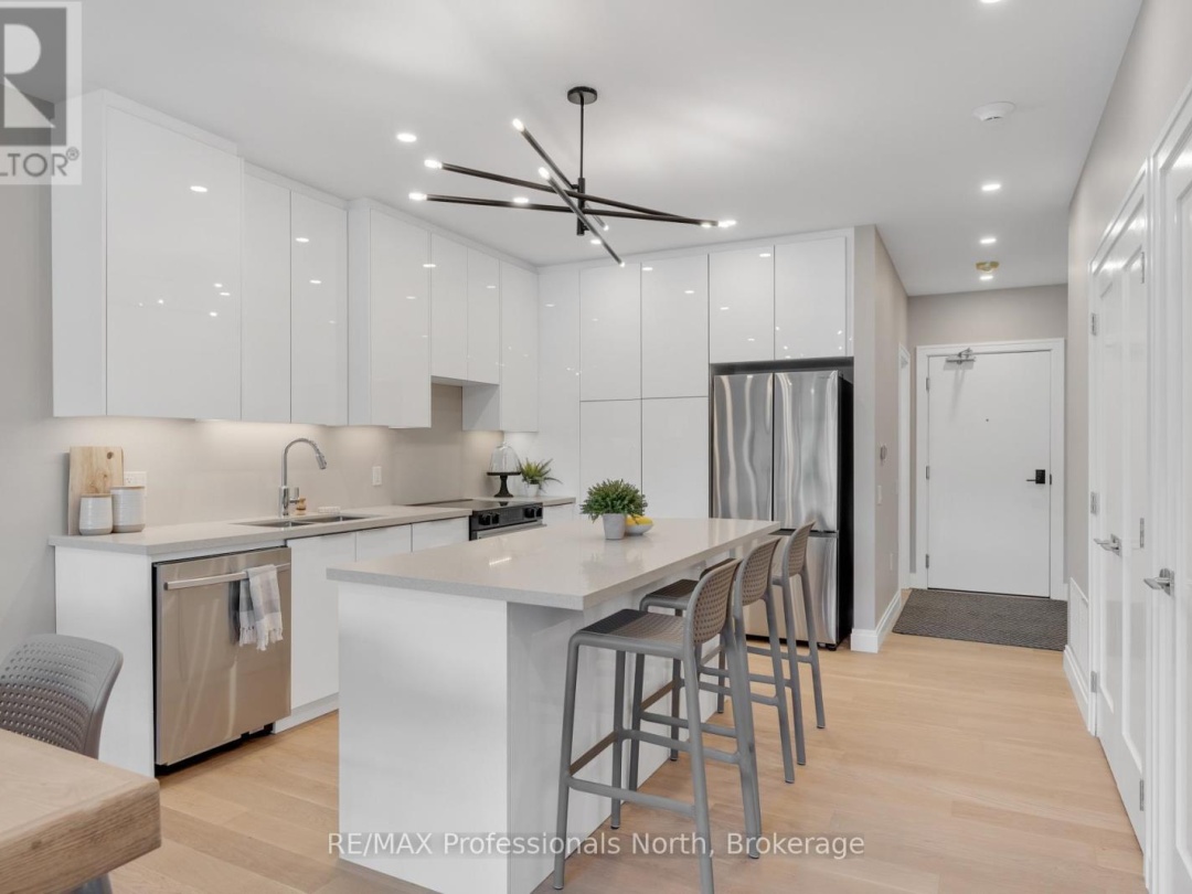 201 - 32 BRUNEL ROAD, 