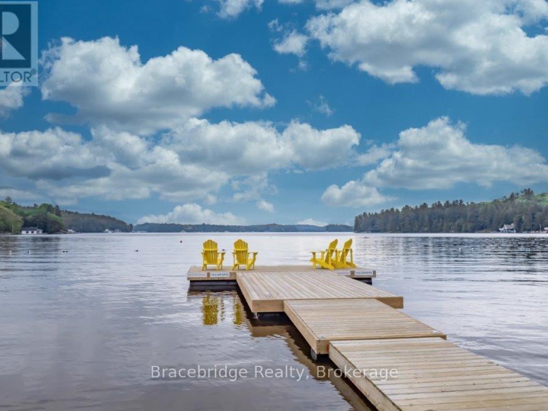 B102-C1 - 1869 MUSKOKA RD 118 HIGHWAY W, Lake Muskoka