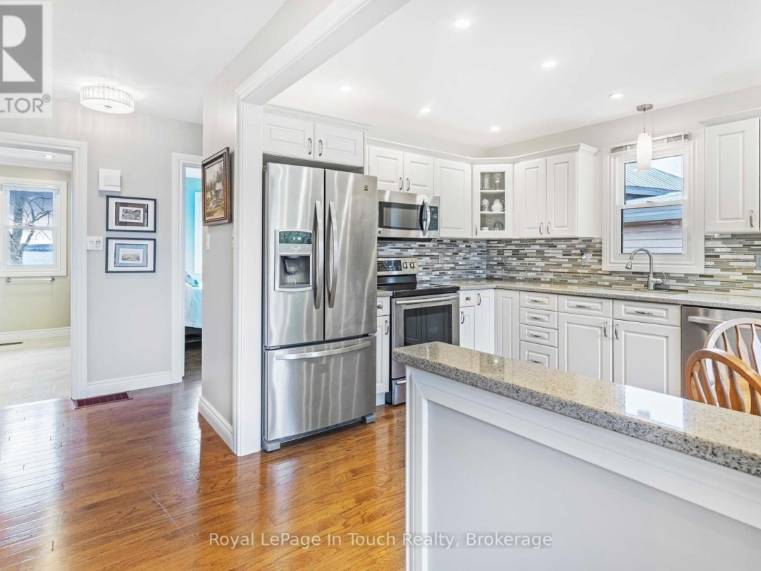 278 Robins Point Road, Georgian Bay