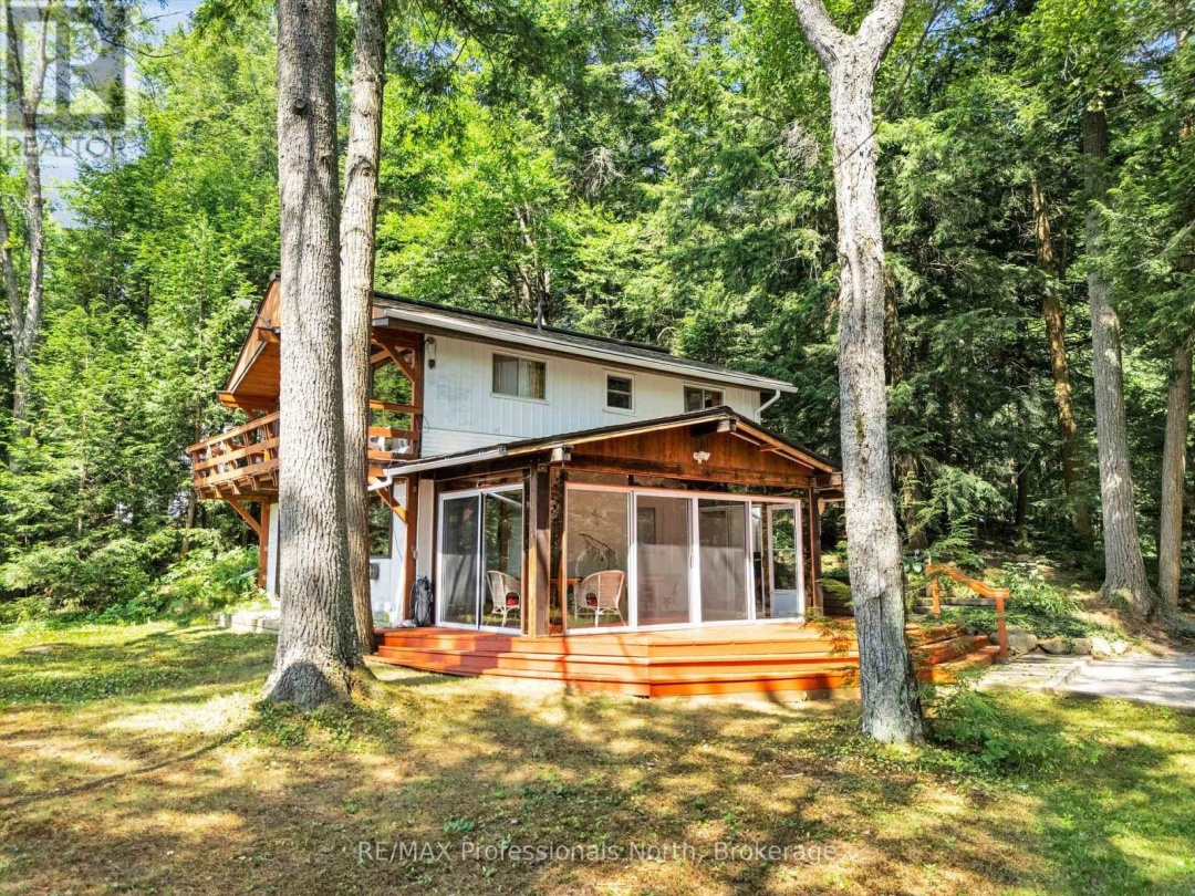 1122 PINE LAKE SHORES ROAD, 