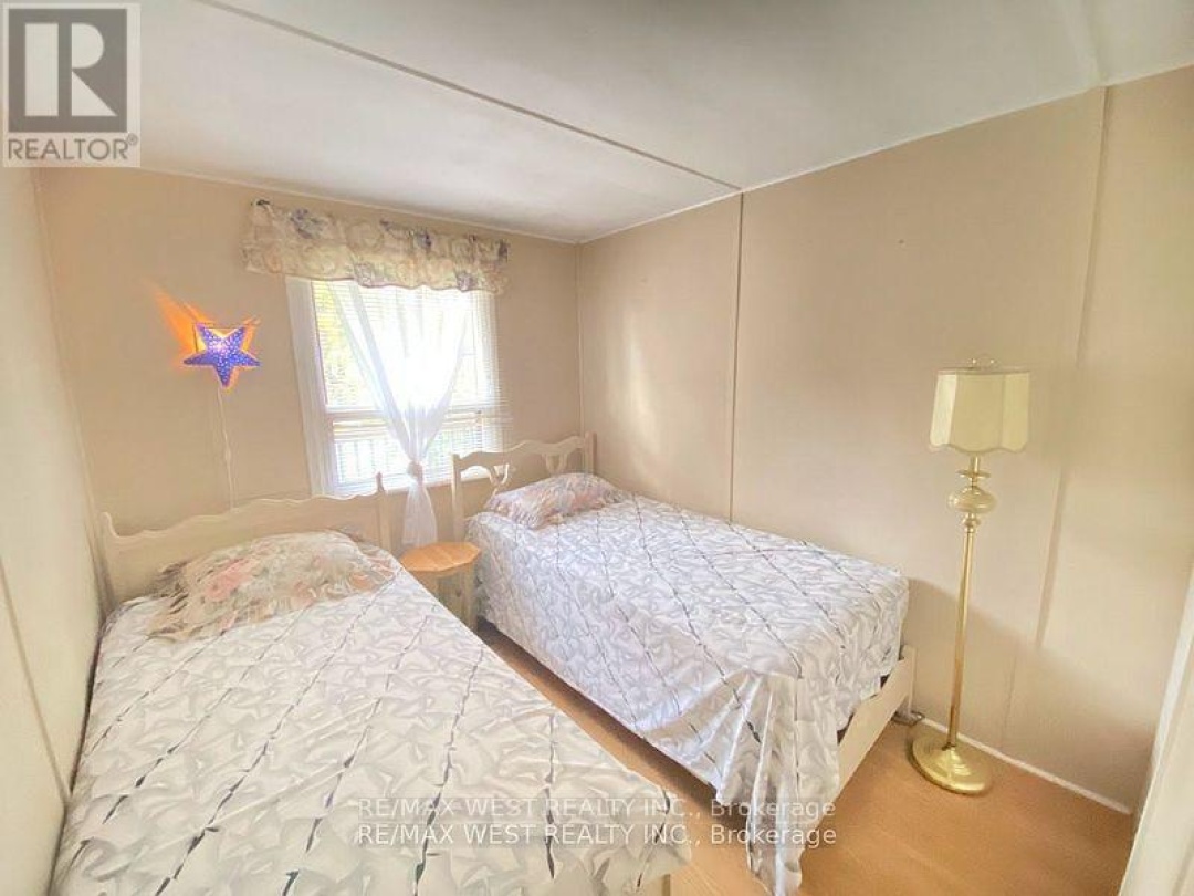 2763 Maple Trail, Ramara
