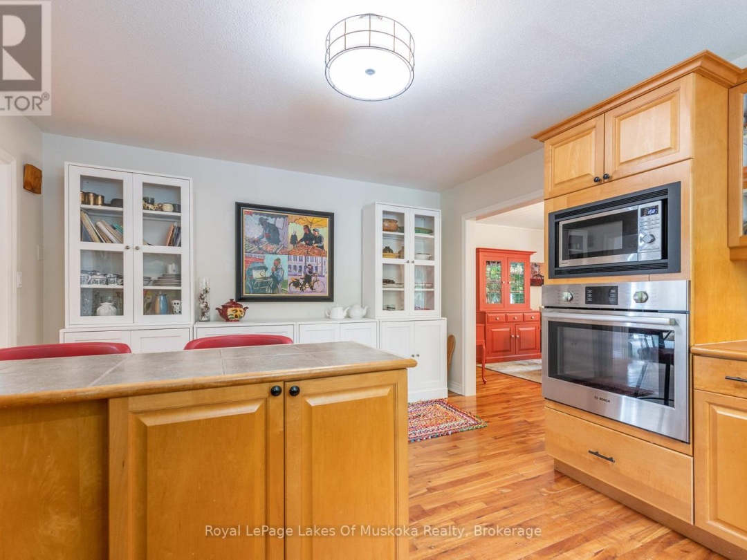 1588 SKYLINE DRIVE, 