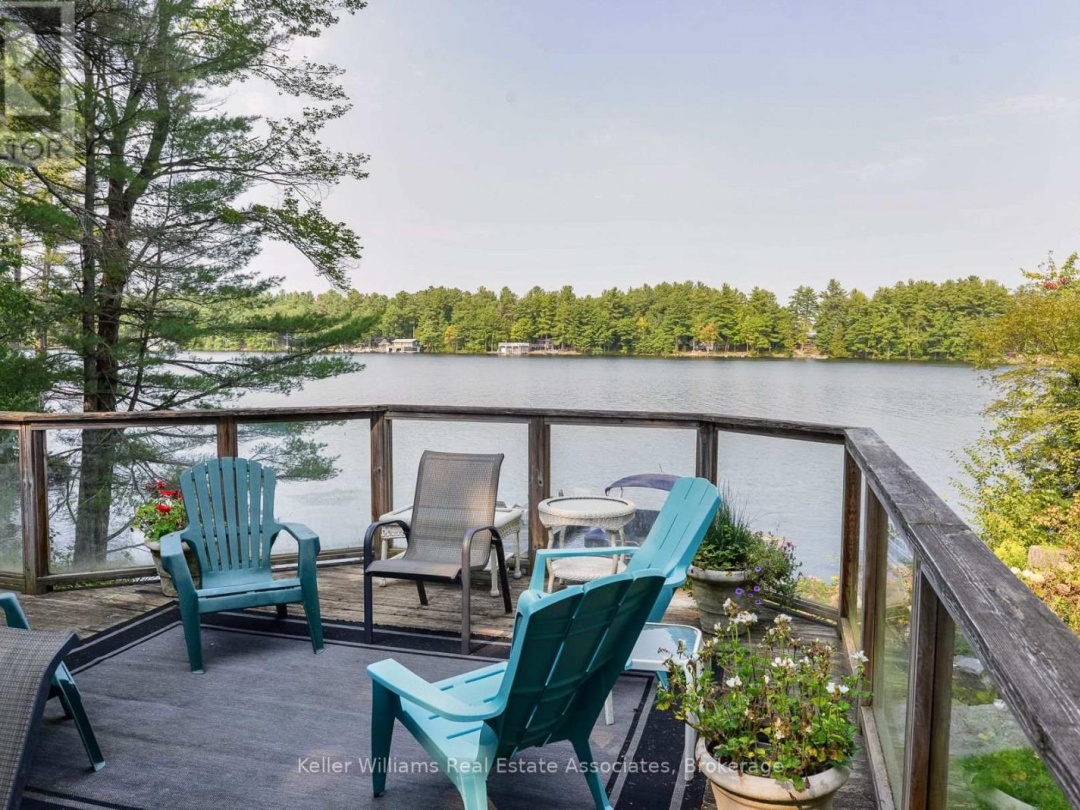 1029 LAKESHORE DRIVE, Lake Muskoka