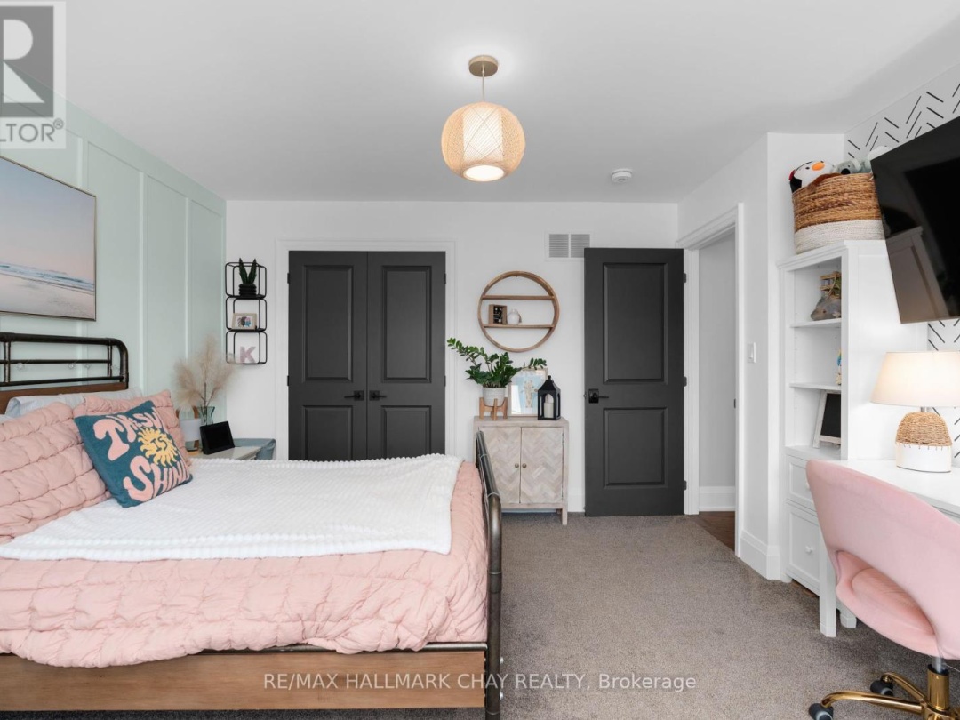 10 Georgian Grande Drive, Oro-Medonte
