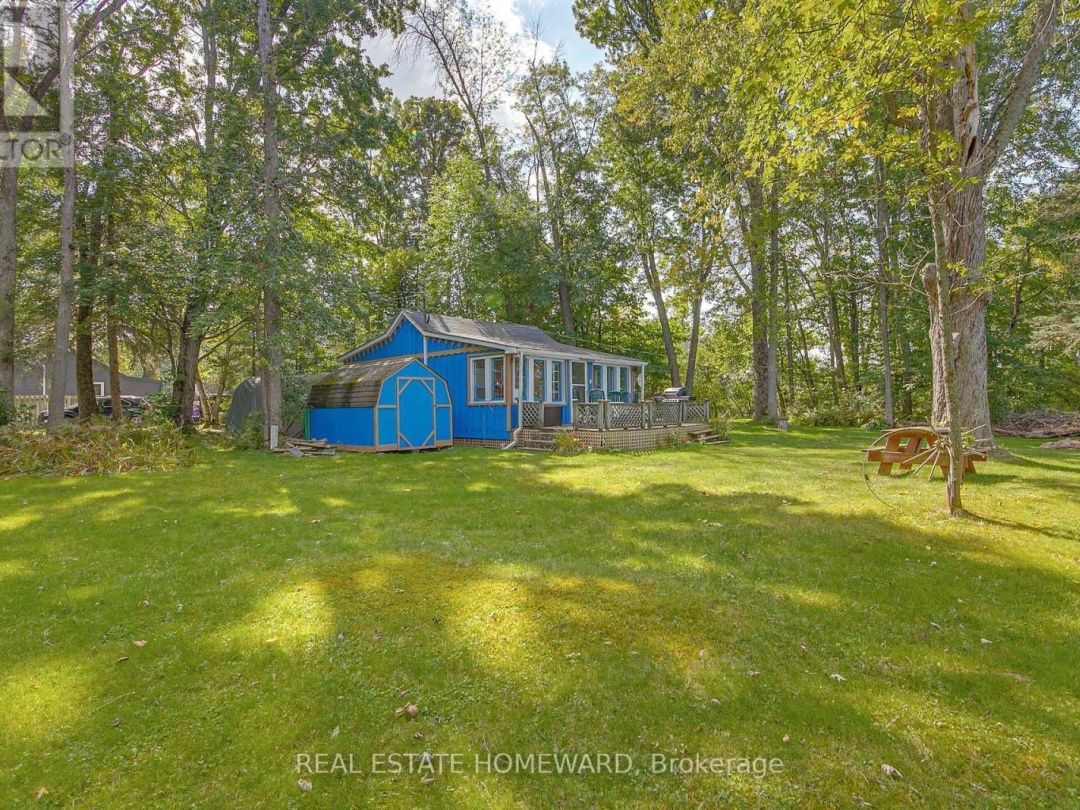 1046 Bea Dale Lane, Sparrow Lake