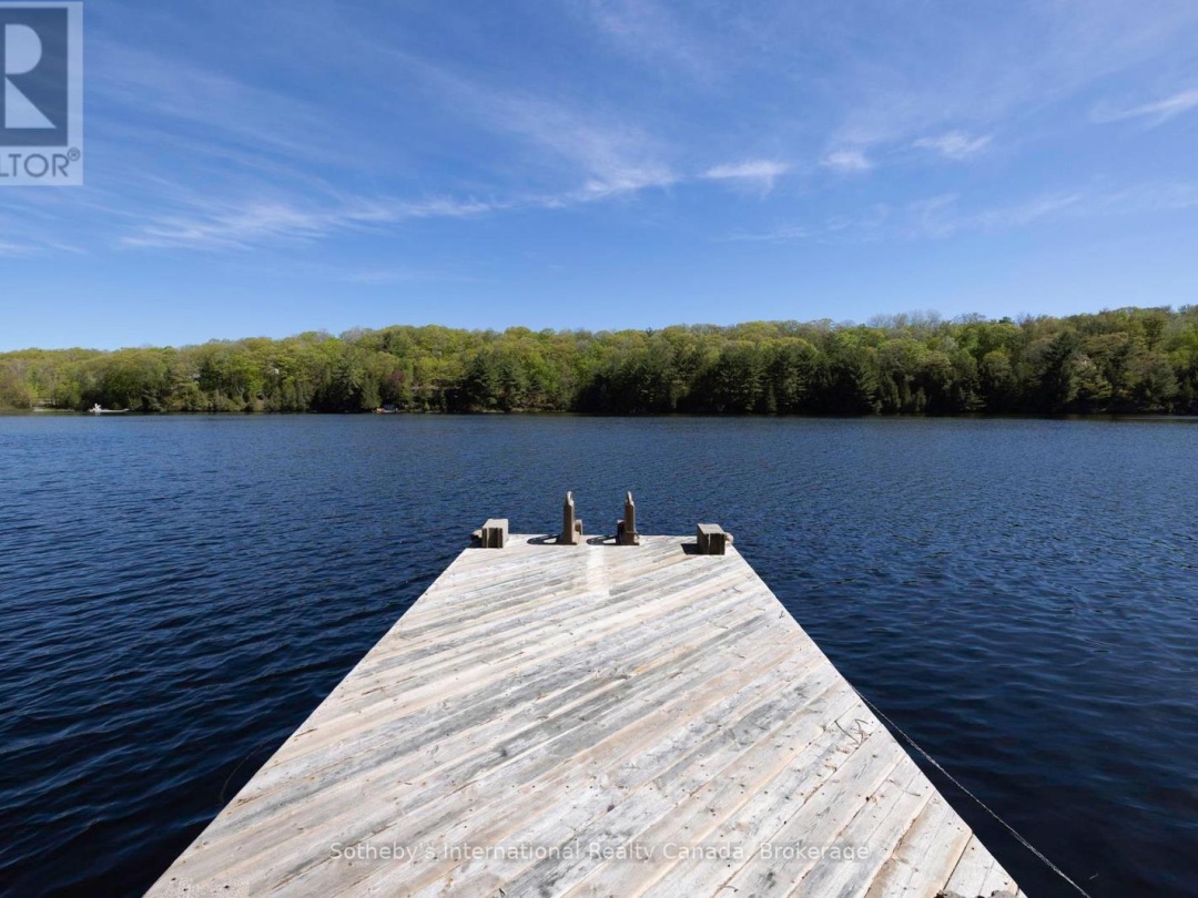 14 Burnegie Lane, Otter Lake
