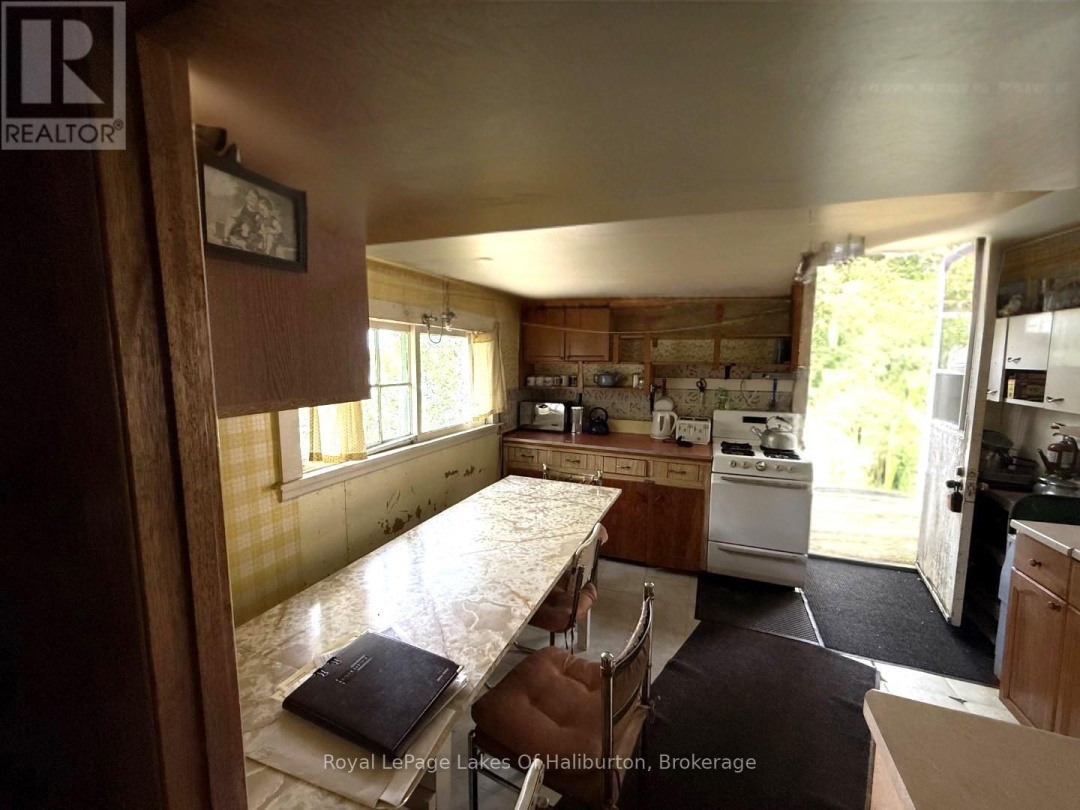 1407 PAYNES ROAD, 