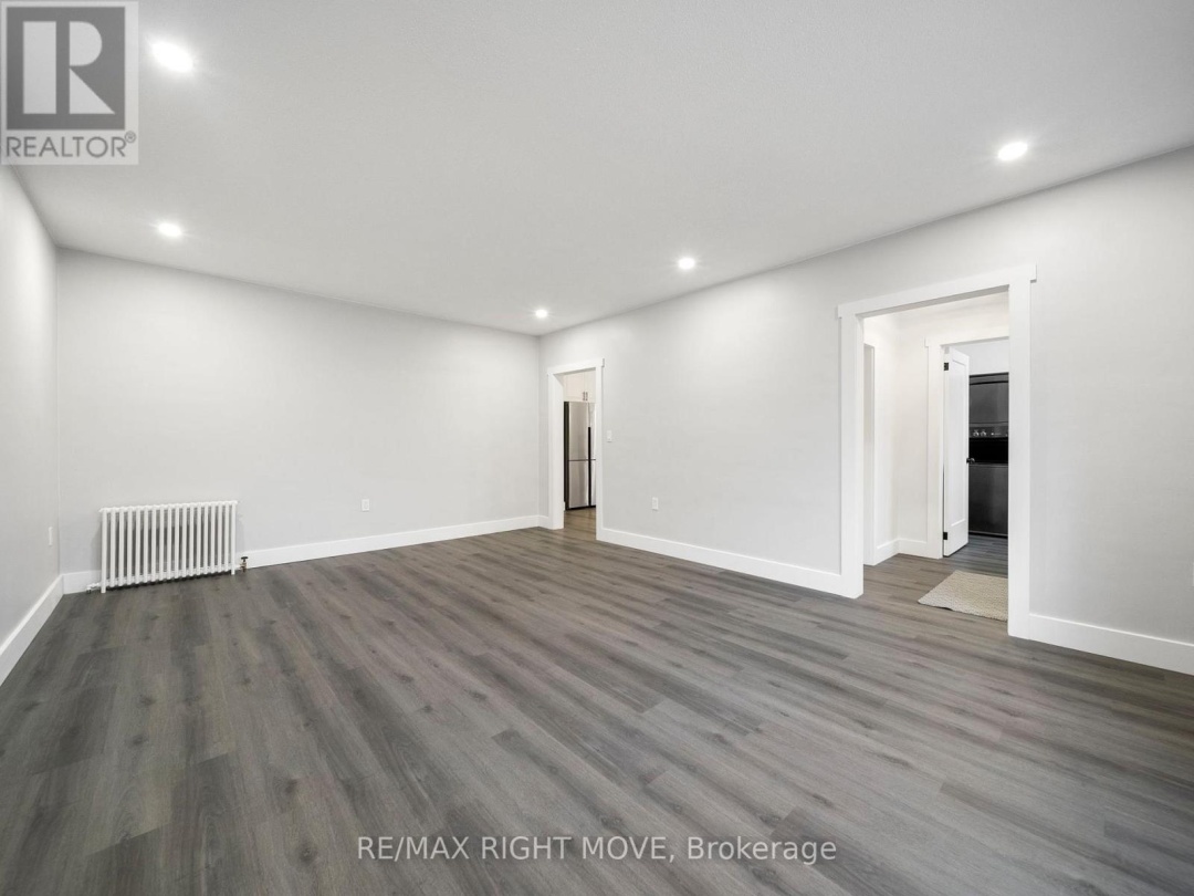 206 MARY STREET, Orillia