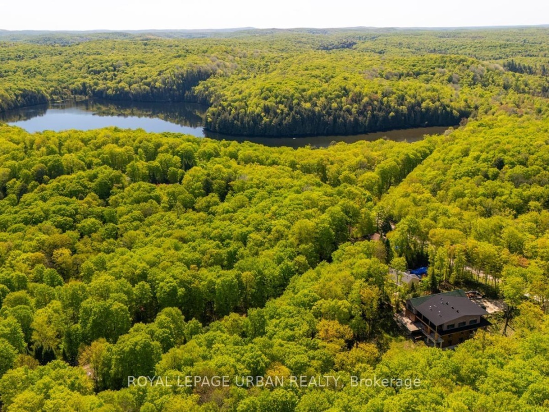 1739 TRAPPER'S TRAIL ROAD, 