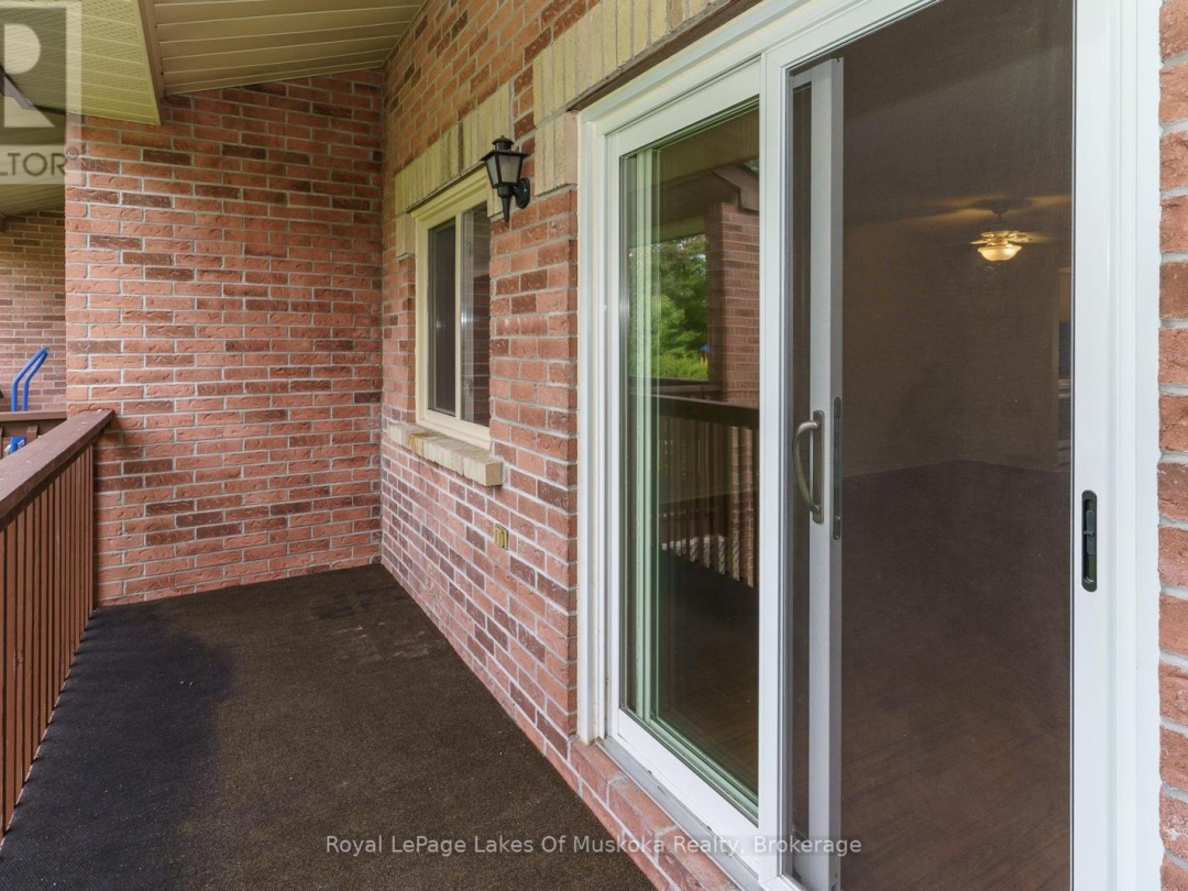 10 - 142 ECCLESTONE DRIVE, 