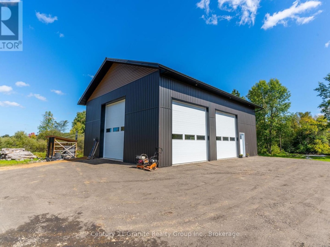 4324 Deep Bay Road, Gull Lake
