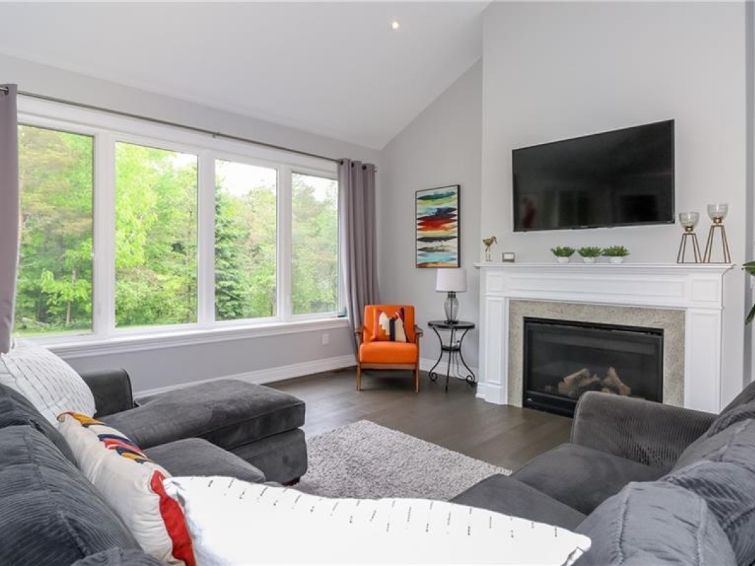 2066 Elana Drive, Orillia