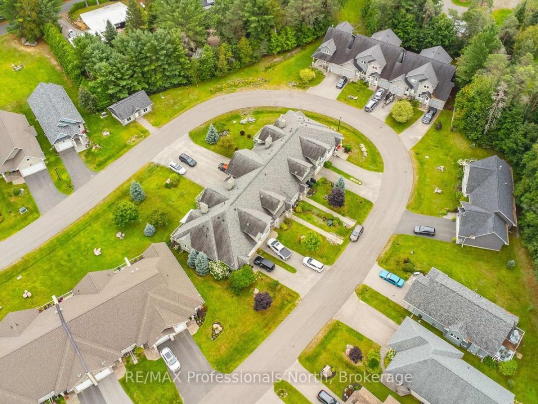 46 Webb Circle, Kashagawigamog Lake