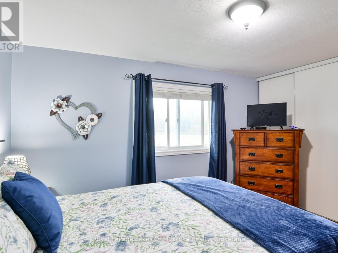 18 KILLDEER CRESCENT, 