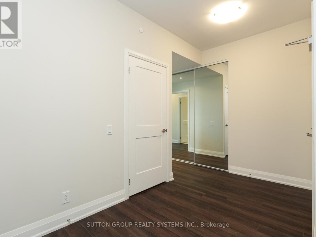 1801 - 15 LYNCH STREET, 